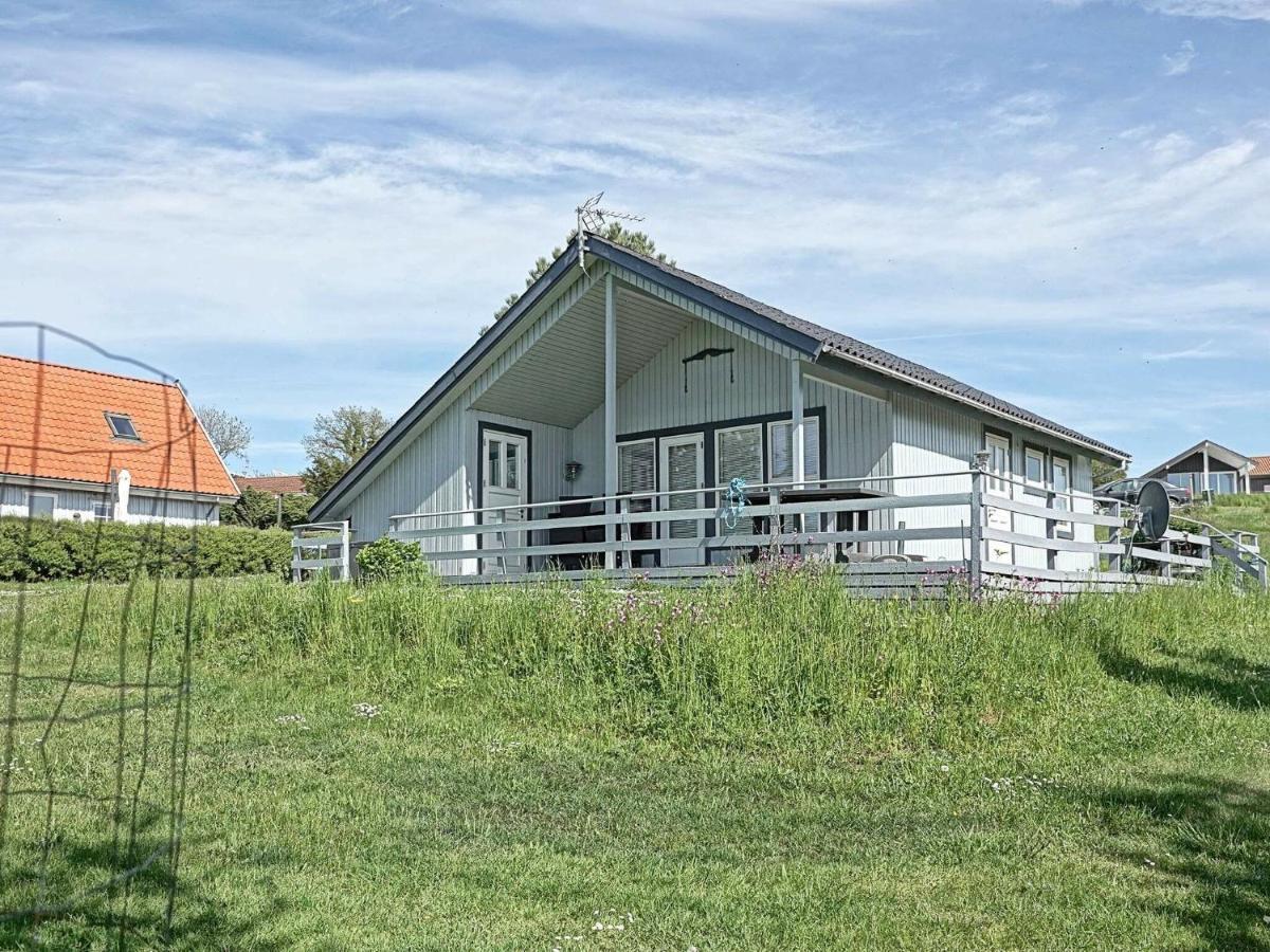 Three-Bedroom Holiday Home In Hasle 3 Vang  Exteriör bild